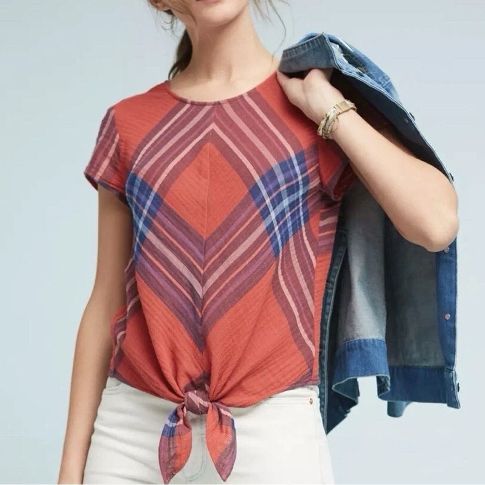 Anthropologie’s Cloth & Stone Plaid Tie-Front Blouse Size Small